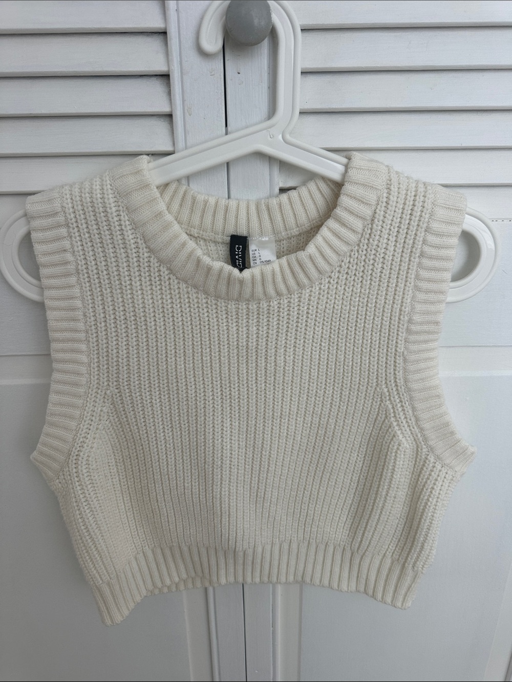 Chunky Knit Sleeveless Sweater Vest - Cream